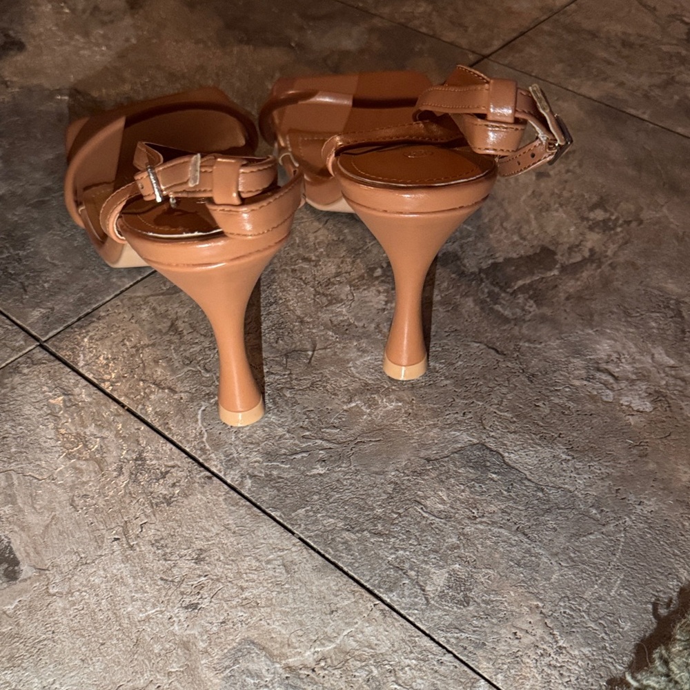 SHEIN Tan Strappy Heels - Picture 3 of 5